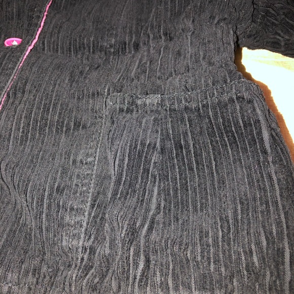 Girls Black/Pink Corduroy Botton Down Jacket with 2 Front Pockets Size 7/8 - Picture 6 of 12